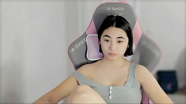 Snapshot of _hannah_baker chatting on 03.04.25 hannah baker online show from 03.04.25