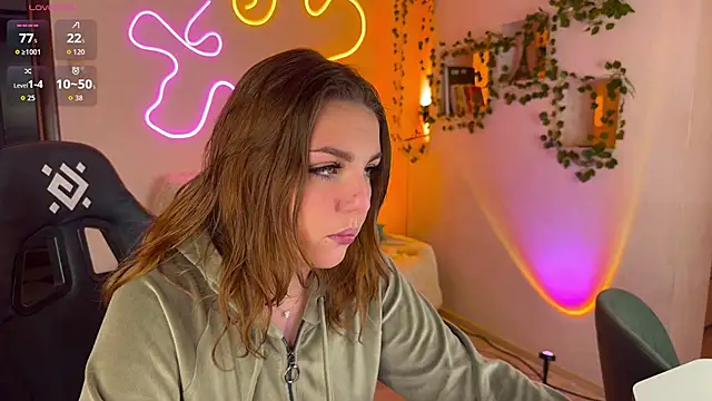 RobertAndLinela online show from 10.22.25