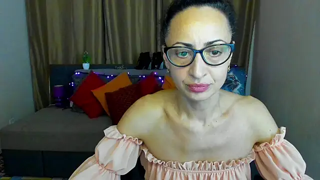 Arianasweety23 online show from 12.26.24