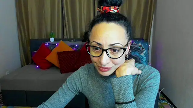 Arianasweety23 online show from 12.27.24