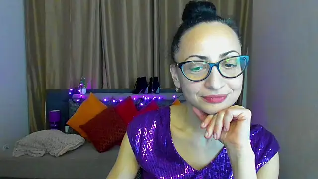 Arianasweety23 online show from 12.29.24
