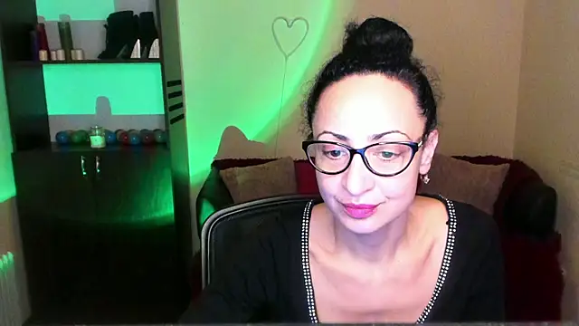 Arianasweety23 online show from 01.10.25