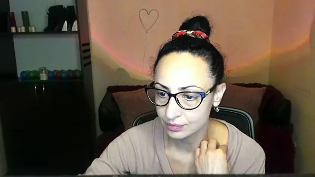 Arianasweety23 online show from 01.11.25