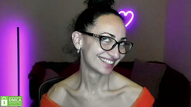 Arianasweety23 online show from 03.18.25