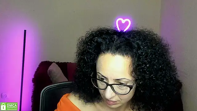 Arianasweety23 online show from 09.21.25