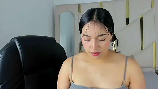 IsabellRodriguez18 online show from 09.29.25