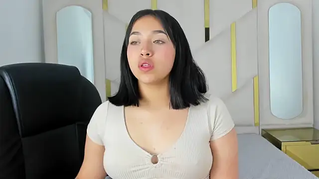 IsabellRodriguez18 online show from 10.02.25