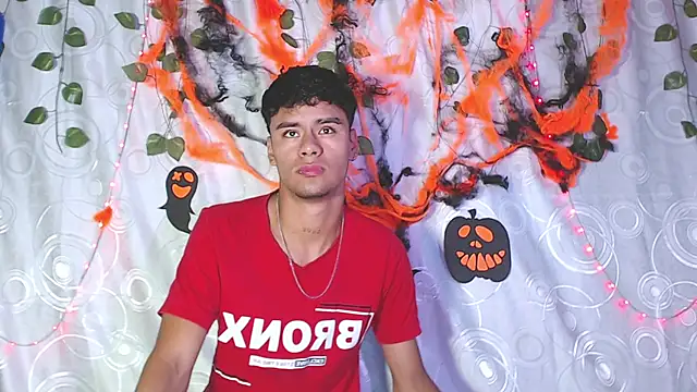 Andres 7676 online show from 10.25.25
