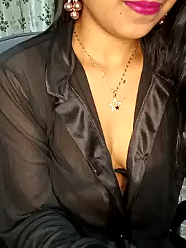 sexyhoney27 online show from 01.28.25