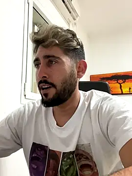 luffykingofpirets online show from 11.14.25