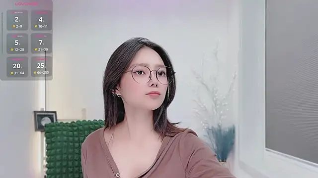 Snapshot of Natasha2025 chatting on 09.24.25 Natasha2025 online show from 09.24.25