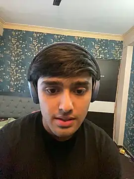 Snapshot of sunny49477 chatting on 01.02.25 sunny49477 online show from 01.02.25