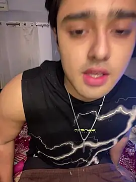 sunny49477 online show from 04.01.26