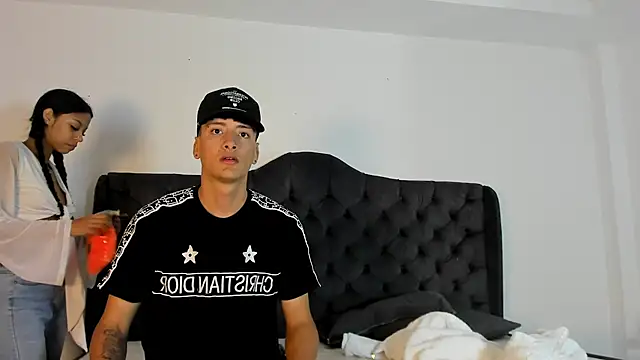 two milkyway online show from 10.09.25