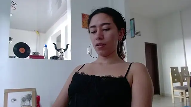 Maam Ine online show from 01.14.26