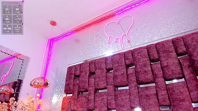 LunaPleasure online show from 04.11.26