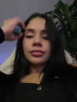 Karol Towers online show from 03.11.25