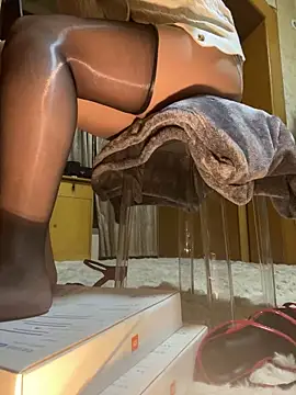 Snapshot of berberson chatting on 01.02.25 berberson online show from 01.02.25