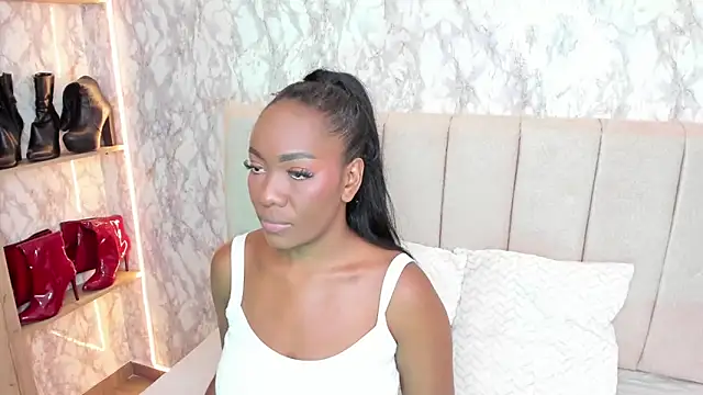 whiitneyfox online show from 09.28.25