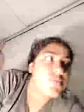 Snapshot of cleo_lincy13 chatting on 12.27.24 cleo lincy13 online show from 12.27.24