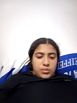 Snapshot of cleo_lincy13 chatting on 01.04.25 cleo lincy13 online show from 01.04.25