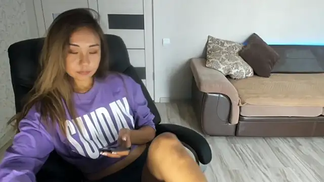 karishee online show from 09.24.25