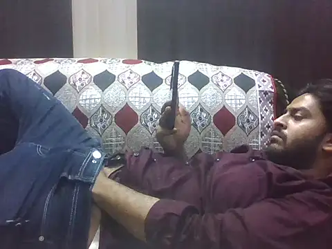 indihotguy online show from 11.04.25