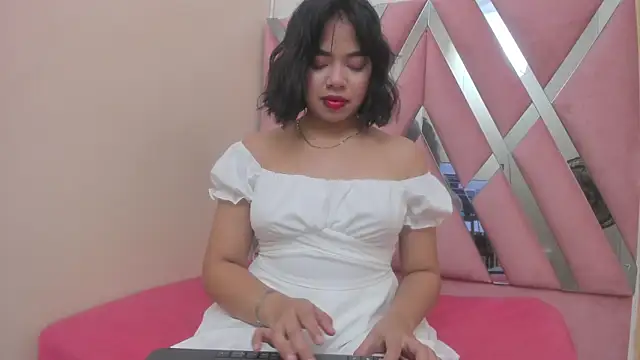 CATTLEYA BIANCHI145 online show from 01.12.25
