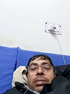 Snapshot of mksharma-mastlund chatting on 01.11.25 mksharma-mastlund online show from 01.11.25