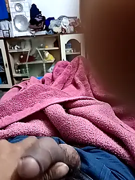 Snapshot of mksharma-mastlund chatting on 02.01.25 mksharma-mastlund online show from 02.01.25