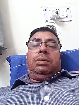 Snapshot of mksharma-mastlund chatting on 03.15.25 mksharma-mastlund online show from 03.15.25