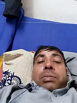 Snapshot of mksharma-mastlund chatting on 03.17.25 mksharma-mastlund online show from 03.17.25