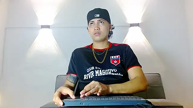 Br4ndxpimm online show from 01.08.26