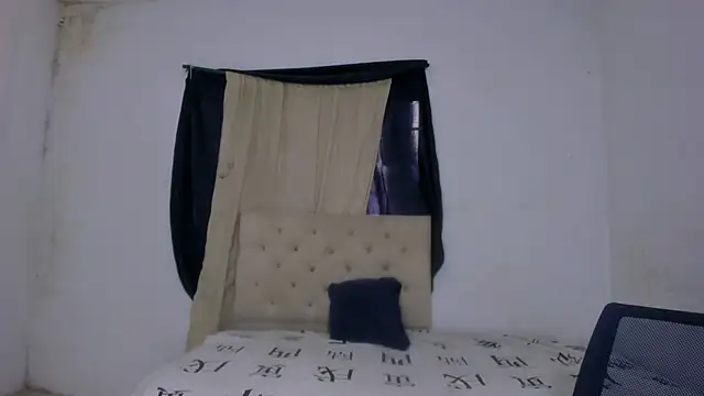 Miss noah18 online show from 02.04.25