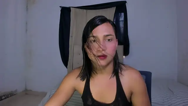 Miss noah18 online show from 02.18.25