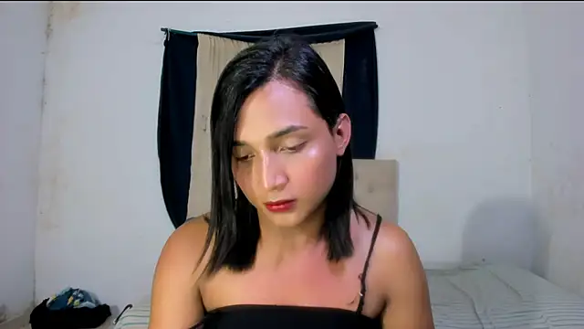 Miss noah18 online show from 03.22.25