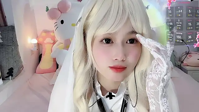 Snapshot of Alien1227 chatting on 09.23.25 Alien1227 online show from 09.23.25