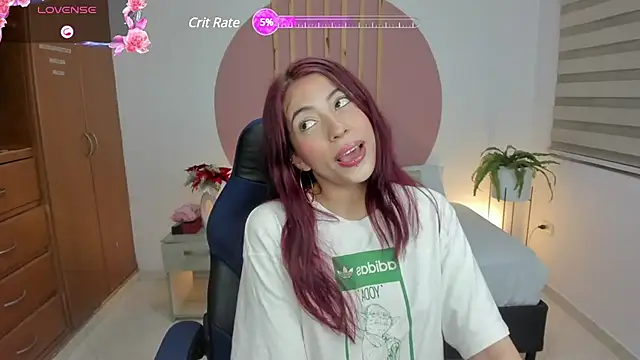 Snapshot of sweetpeach_20 chatting on 02.26.25 sweetpeach 20 online show from 02.26.25
