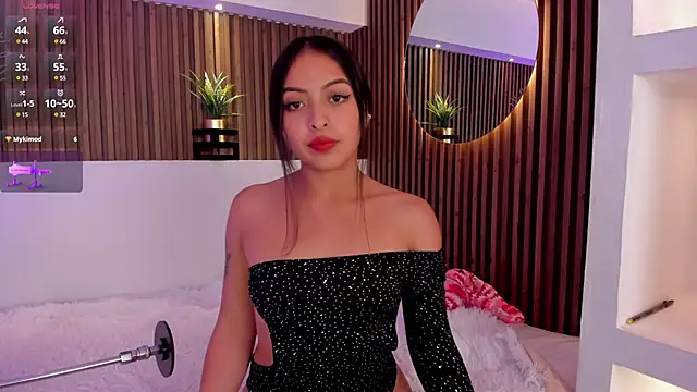 Snapshot of Camila_dupont chatting on 02.12.25 Camila dupont online show from 02.12.25