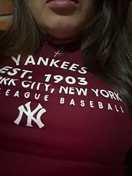 lunagonzales lima 2007 online show from 10.25.25