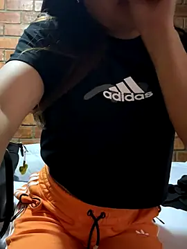 lunagonzales lima 2007 online show from 11.22.25