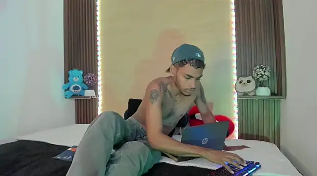 Evans777  online show from 01.11.25