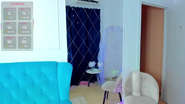 Lina Bennet online show from 11.28.25