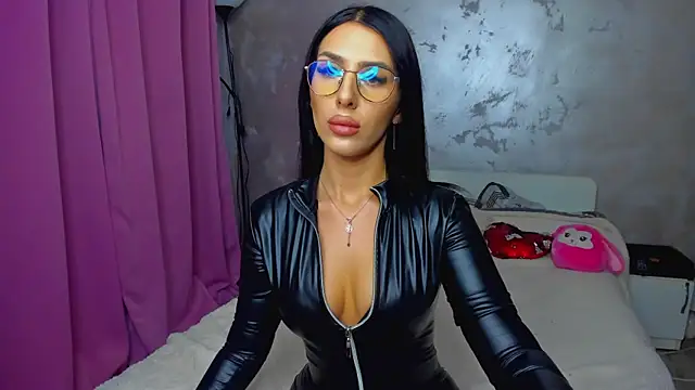 LexyBrianna online show from 10.30.25