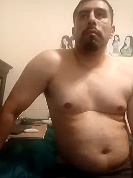 Snapshot of k1oudE chatting on 09.23.25 k1oudE online show from 09.23.25