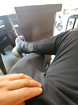 Snapshot of pyasevickybabu563 chatting on 01.27.25 pyasevickybabu563 online show from 01.27.25