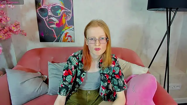 ElizabethHarpper online show from 01.05.25