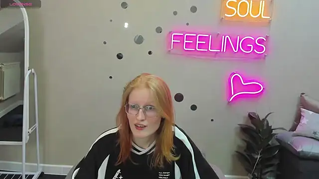 ElizabethHarpper online show from 01.17.25