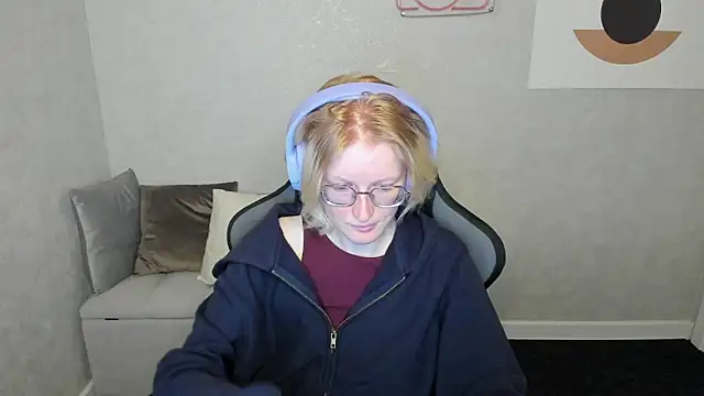 ElizabethHarpper online show from 09.24.25