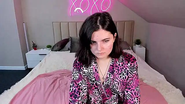 CharlotteMitchell online show from 12.30.24